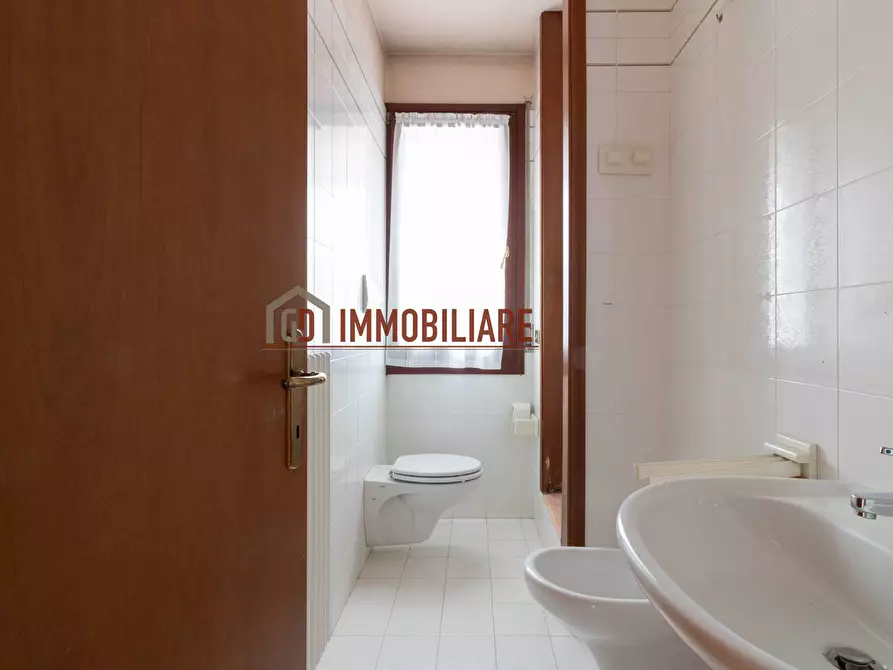 Immagine 9 di Casa semindipendente in vendita  in Via Salvo D'Acquisto 5 a Montebelluna