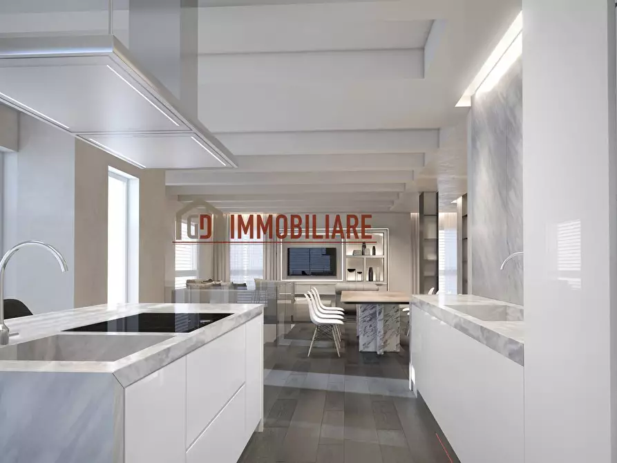 Immagine 8 di Attico in vendita  in Via Legrenzi 10 a Montebelluna