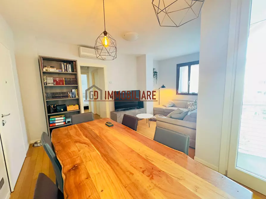 Immagine 6 di Appartamento in vendita  in Via Roma 12 a Montebelluna