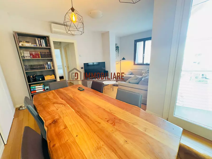 Immagine 7 di Appartamento in vendita  in Via Roma 12 a Montebelluna