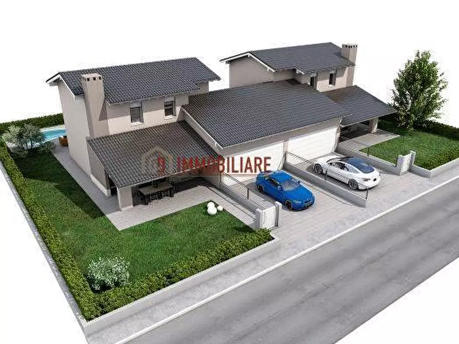 Immagine 1 di Casa semindipendente in vendita  in Via San Gaetano a Montebelluna