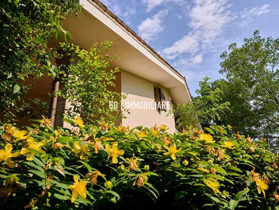 Immagine 11 di Villa in vendita  in VIA 18 GIUGNO 48 a Montebelluna