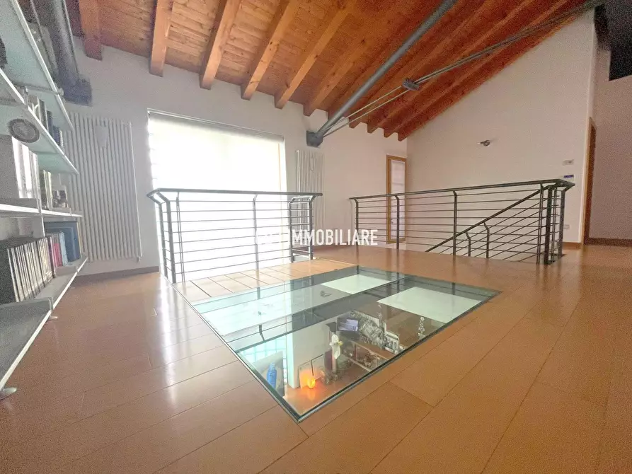 Immagine 14 di Villa in vendita  in Via Guido Bergamo 20 a Montebelluna