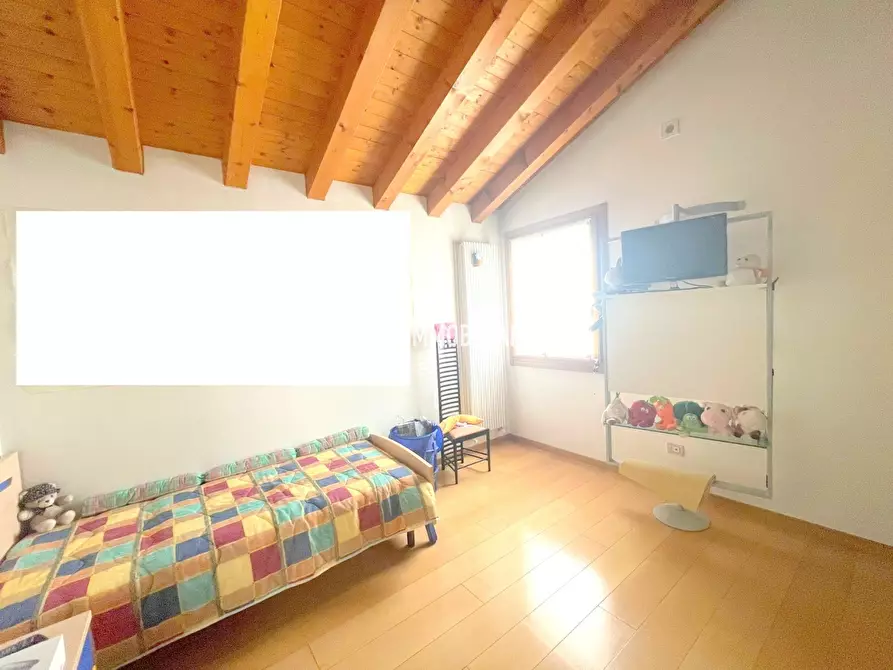 Immagine 20 di Villa in vendita  in Via Guido Bergamo 20 a Montebelluna