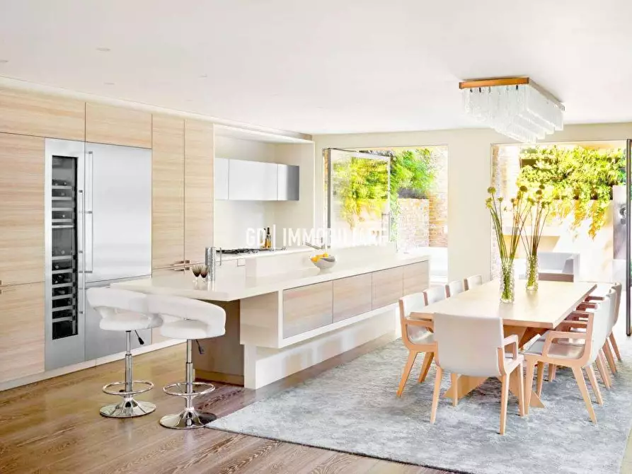 Immagine 3 di Casa semindipendente in vendita  in Via Trevignano 52 a Montebelluna