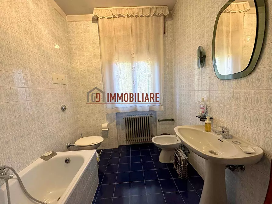 Immagine 16 di Villa in vendita  in Via Ospedale a Montebelluna