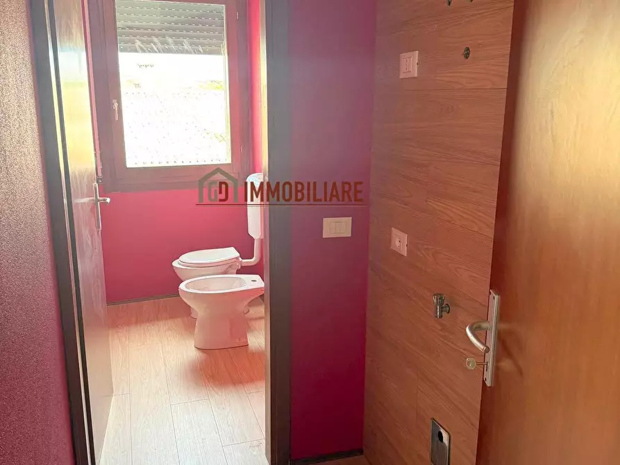 Immagine 4 di Appartamento in vendita  in Via raschietti a Montebelluna