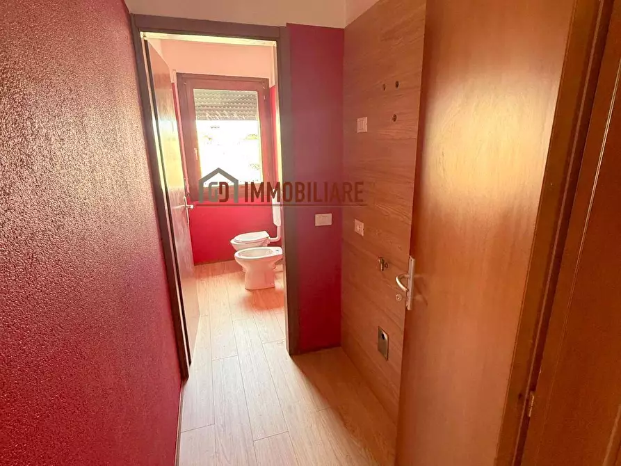 Immagine 5 di Appartamento in vendita  in Via raschietti a Montebelluna