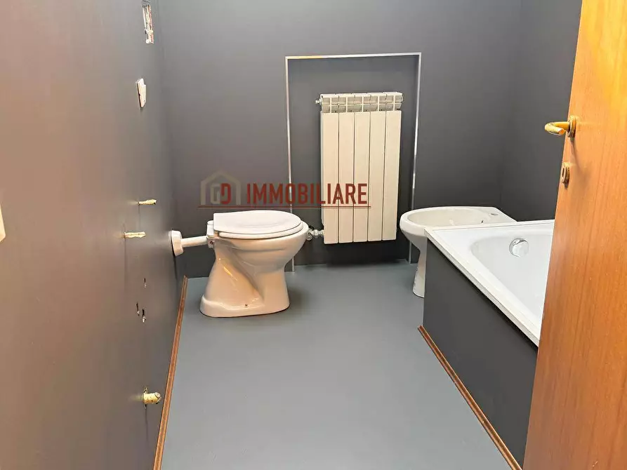 Immagine 11 di Appartamento in vendita  in Via raschietti a Montebelluna