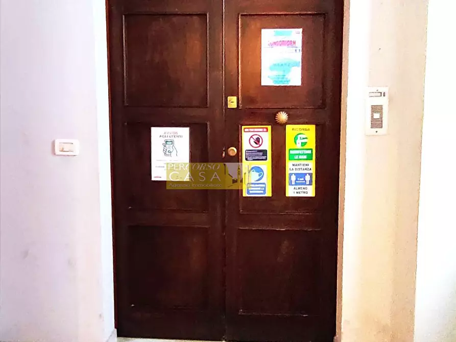 Immagine 19 di Ufficio in affitto  in PIAZZA MARTIRI DELLA LIBERTA' a Teramo