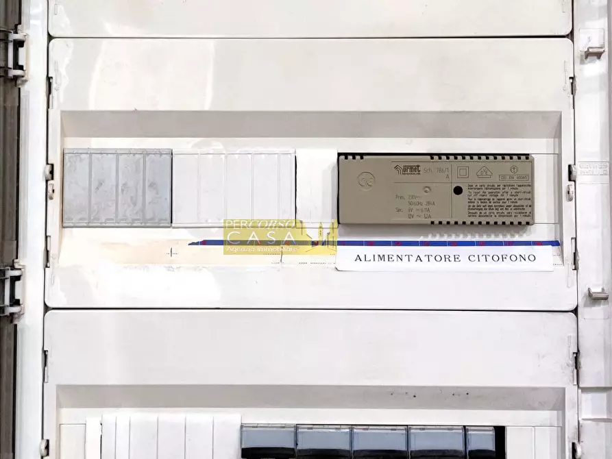 Immagine 11 di Ufficio in affitto  in PIAZZA MARTIRI DELLA LIBERTA' a Teramo