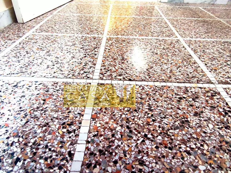 Immagine 9 di Ufficio in affitto  in PIAZZA MARTIRI DELLA LIBERTA' a Teramo