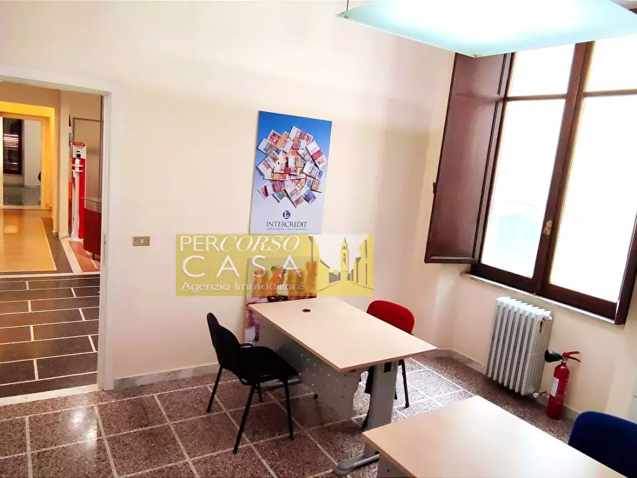 Immagine 14 di Ufficio in affitto  in PIAZZA MARTIRI DELLA LIBERTA' a Teramo