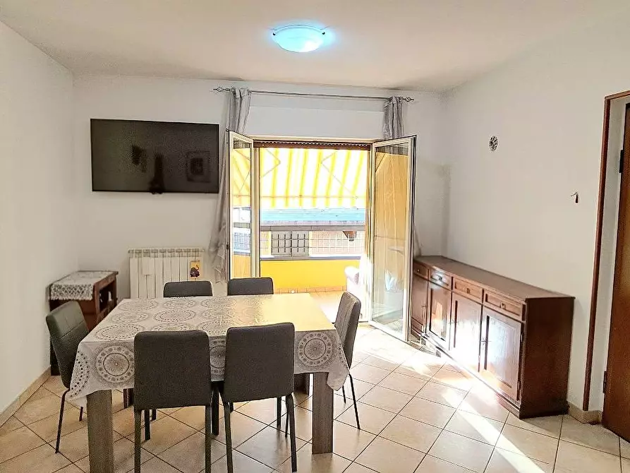 Immagine 3 di Appartamento in vendita  in Viale Settembrini a Montorio Al Vomano