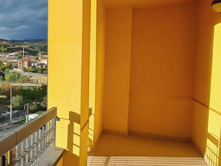 Immagine 14 di Appartamento in vendita  in Viale Settembrini a Montorio Al Vomano