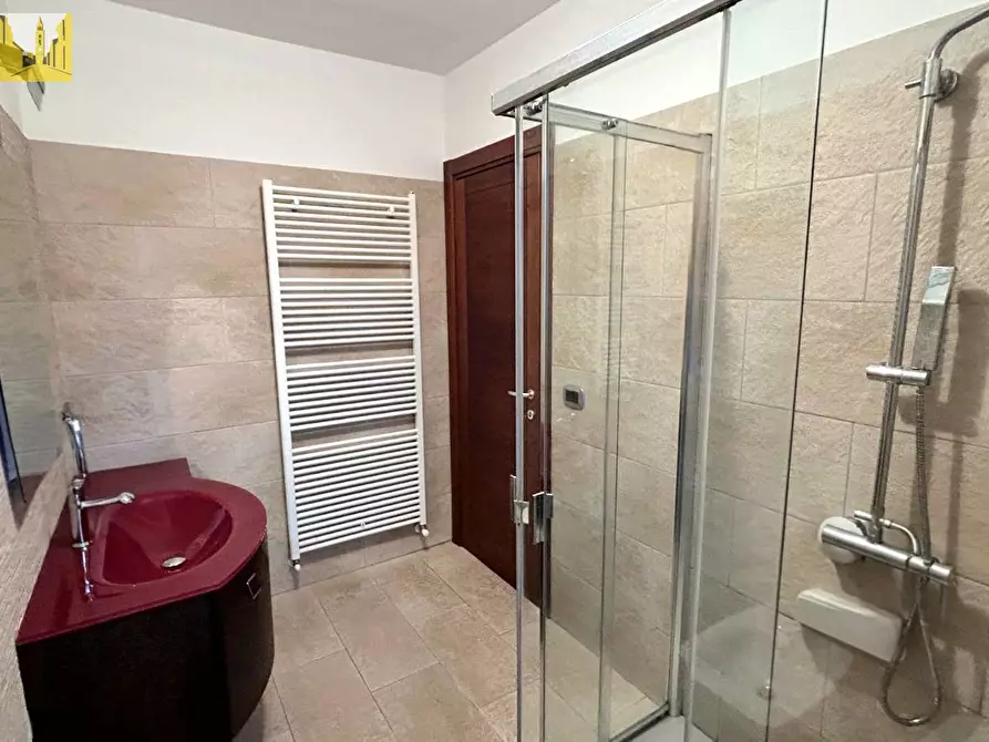 Immagine 11 di Appartamento in vendita  in Via Enzo Ferrari a Montorio Al Vomano