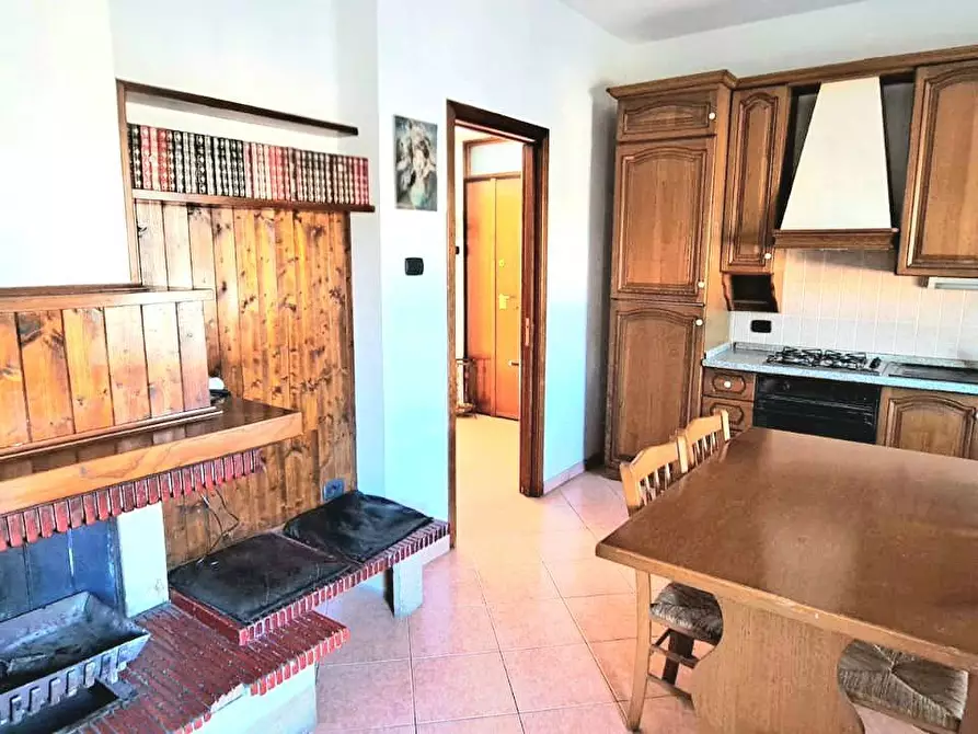 Immagine 6 di Appartamento in vendita  in Via Degli Abeti a Montorio Al Vomano