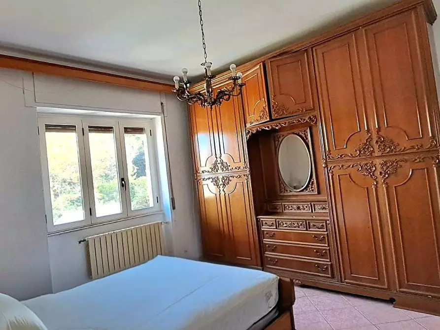 Immagine 12 di Appartamento in vendita  in Via Degli Abeti a Montorio Al Vomano