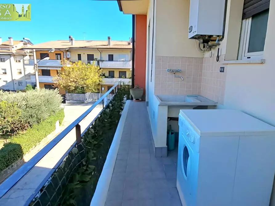 Immagine 15 di Appartamento in vendita  in Via Degli Abeti a Montorio Al Vomano