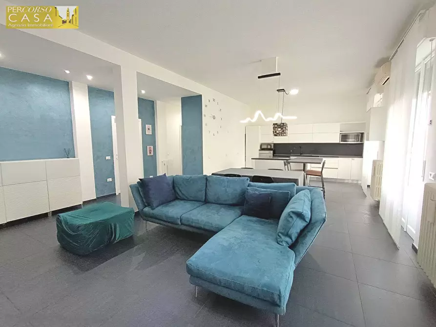 Immagine 1 di Appartamento in vendita  in Viale Cavour 300 Mt. da Piazza Garibaldi a Teramo