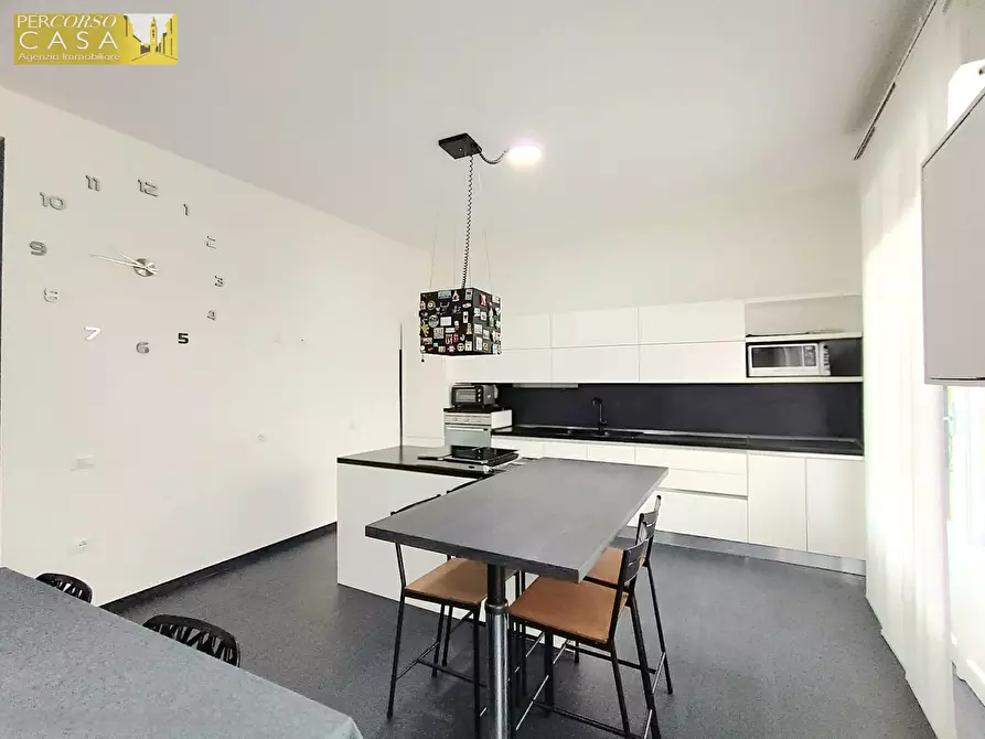 Immagine 4 di Appartamento in vendita  in Viale Cavour 300 Mt. da Piazza Garibaldi a Teramo