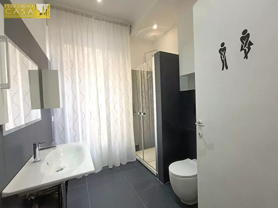 Immagine 11 di Appartamento in vendita  in Viale Cavour 300 Mt. da Piazza Garibaldi a Teramo