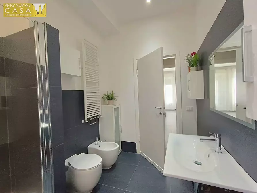 Immagine 12 di Appartamento in vendita  in Viale Cavour 300 Mt. da Piazza Garibaldi a Teramo