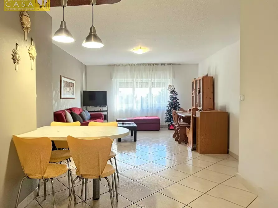 Immagine 2 di Appartamento in vendita  in Via Turati a Sant'omero