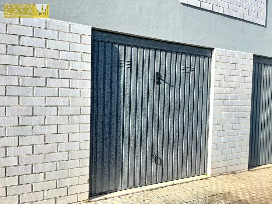 Immagine 14 di Appartamento in vendita  in Via Turati a Sant'omero