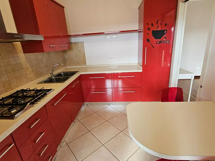 Immagine 7 di Appartamento in vendita  in Parco degli Ulivi a Teramo