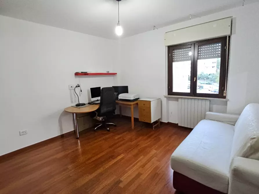 Immagine 8 di Appartamento in vendita  in Quartiere San Benedetto a Teramo