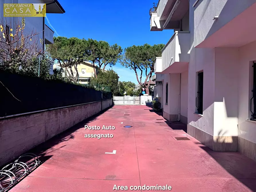 Immagine 13 di Appartamento in vendita  in Zona Centro - Via Aldo Moro a Tortoreto