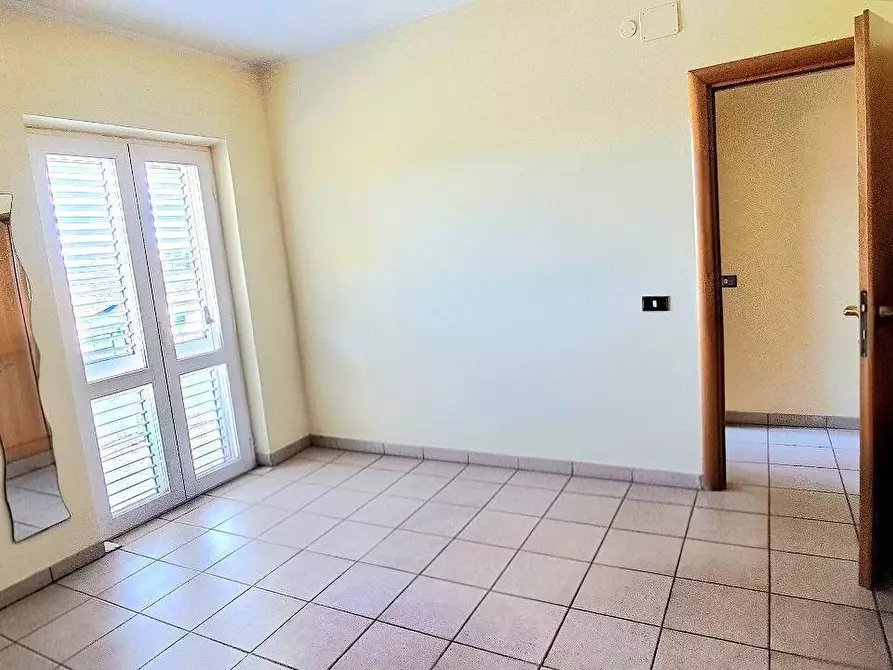 Immagine 13 di Villa in vendita  in Via della Pineta a Colledara