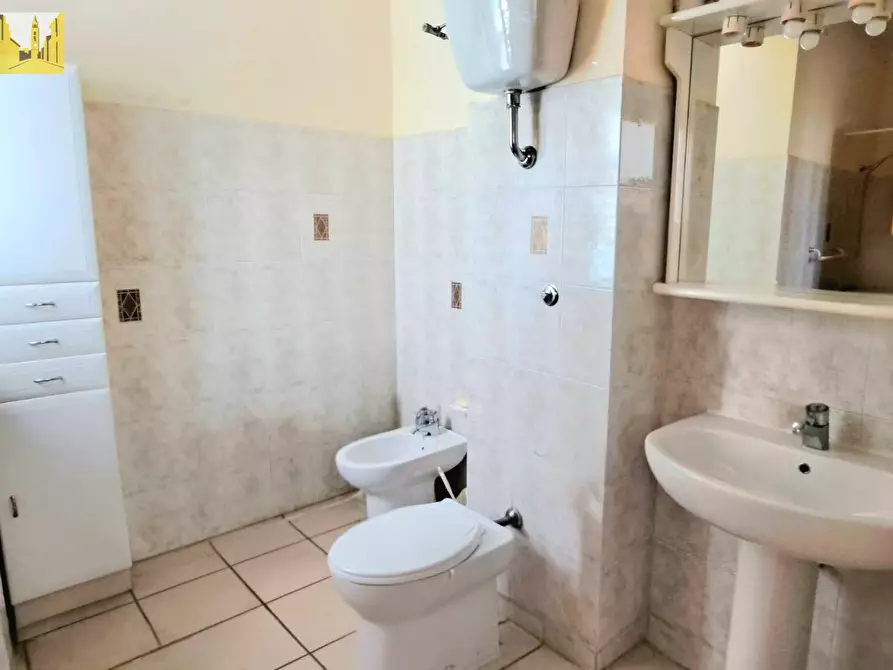 Immagine 19 di Villa in vendita  in Via della Pineta a Colledara