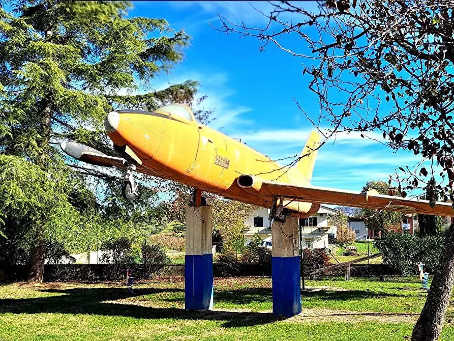 Immagine 29 di Villa in vendita  in Via della Pineta a Colledara