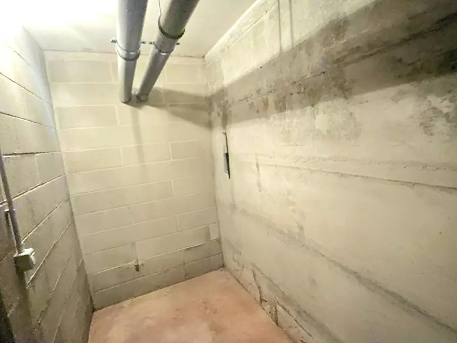 Immagine 21 di Appartamento in vendita  in Via Martella a Teramo