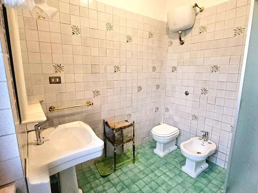 Immagine 16 di Villa in vendita  in Via Paolo Cugnini a Teramo