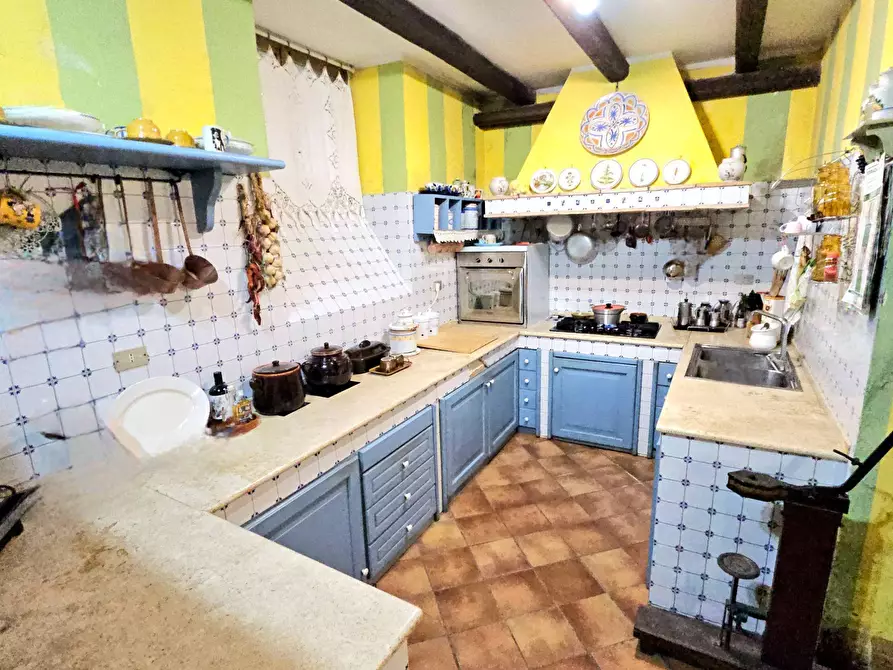 Immagine 14 di Villa in vendita  in Via Paolo Cugnini a Teramo