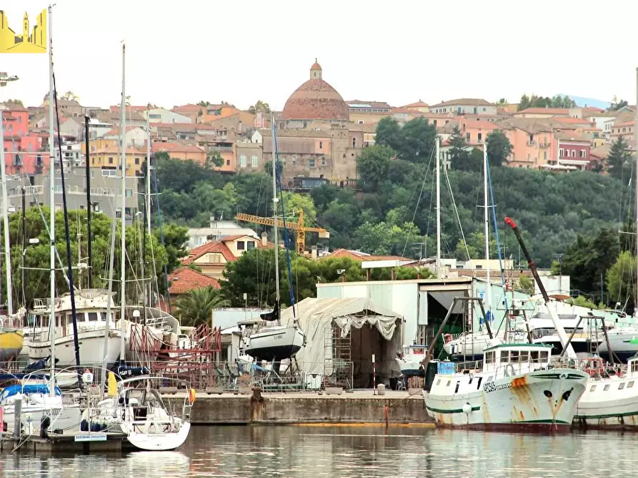 Immagine 11 di Appartamento in vendita  in VIA GALILEO GALILEI a Giulianova