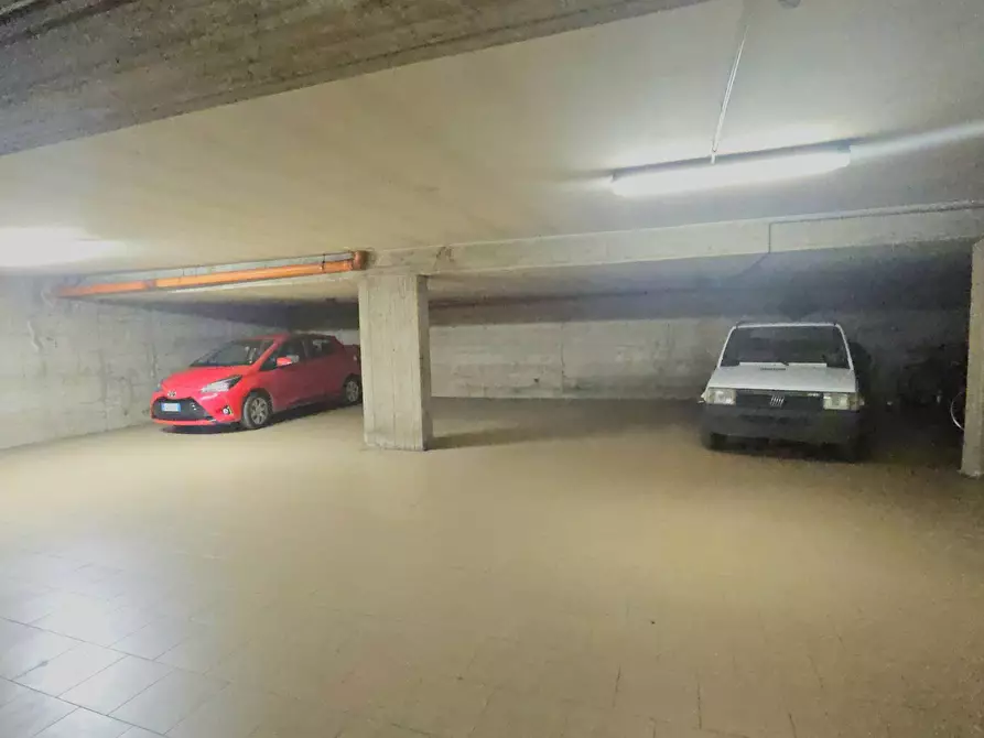 Immagine 14 di Appartamento in vendita  in Via Barnabei a Teramo