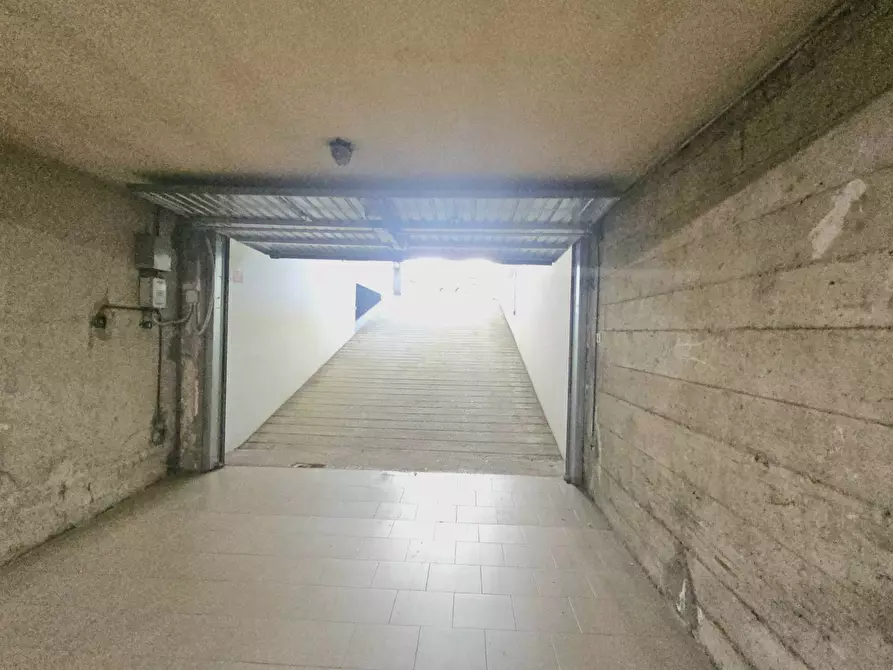 Immagine 15 di Appartamento in vendita  in Via Barnabei a Teramo