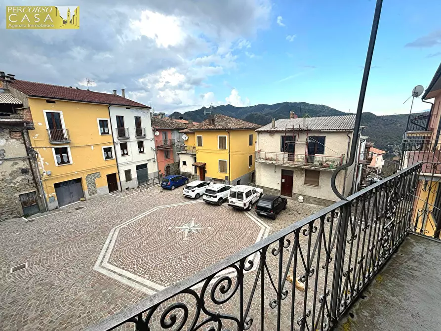 Immagine 12 di Casa semindipendente in vendita  a Crognaleto