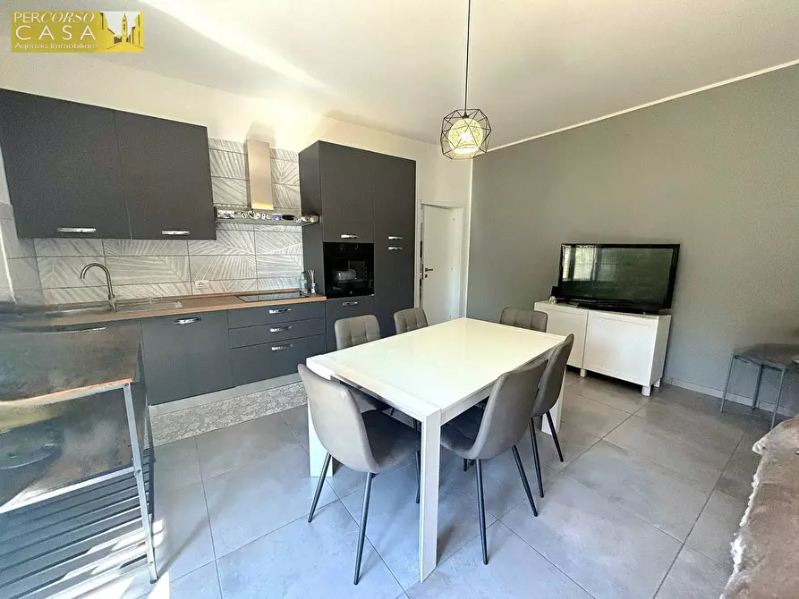 Immagine 2 di Appartamento in vendita  in Contrada camerale a Tossicia