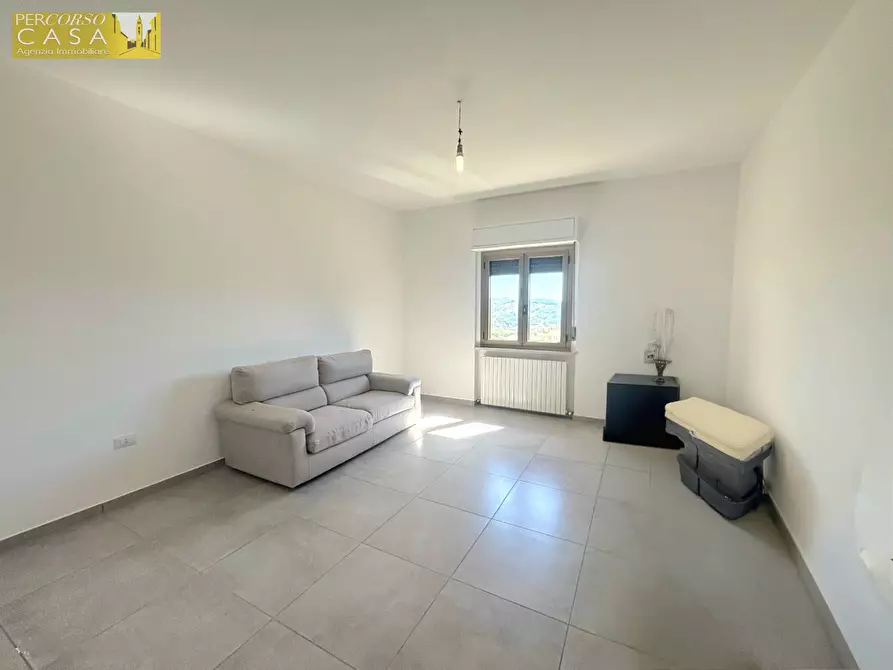 Immagine 3 di Appartamento in vendita  in Contrada camerale a Tossicia