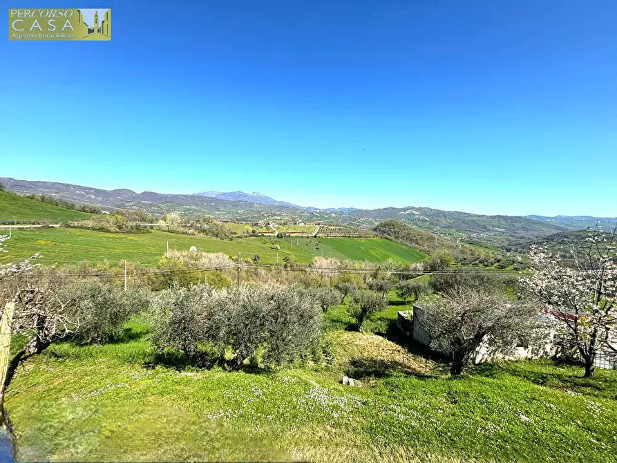 Immagine 12 di Appartamento in vendita  in Contrada camerale a Tossicia