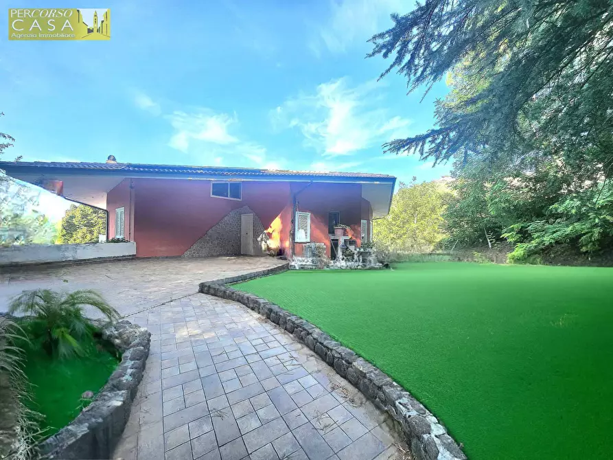 Immagine 17 di Villa in vendita  in Villa Tordinia a Teramo