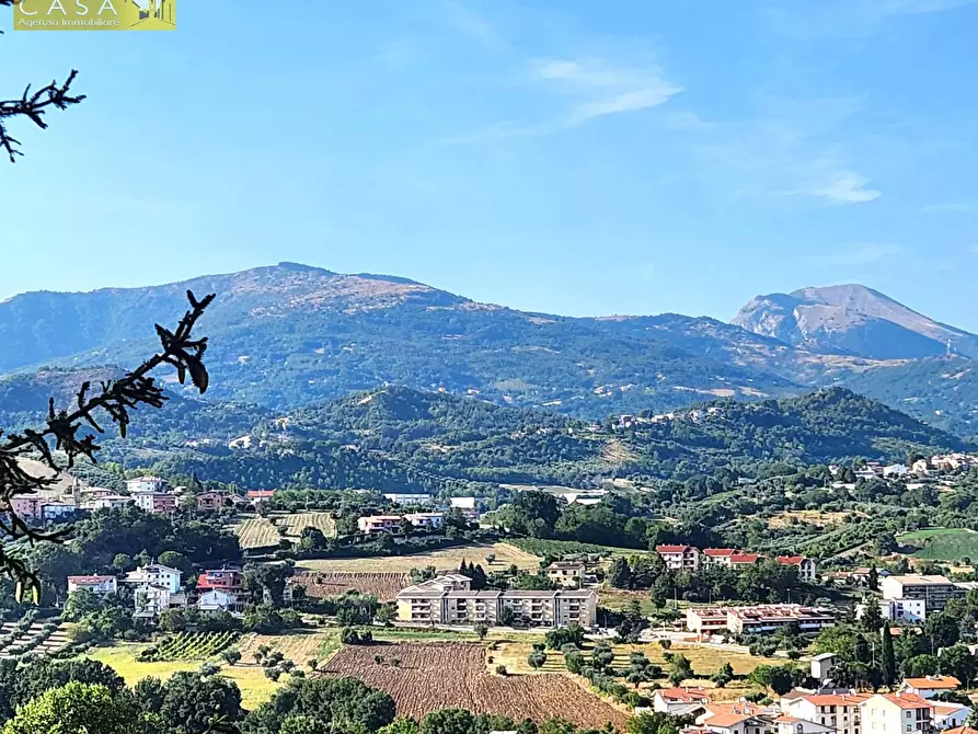 Immagine 9 di Villa in vendita  in Villa Tordinia a Teramo