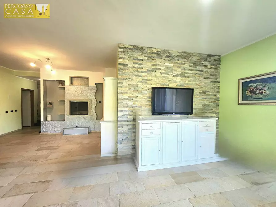 Immagine 8 di Villa in vendita  in Villa Tordinia a Teramo