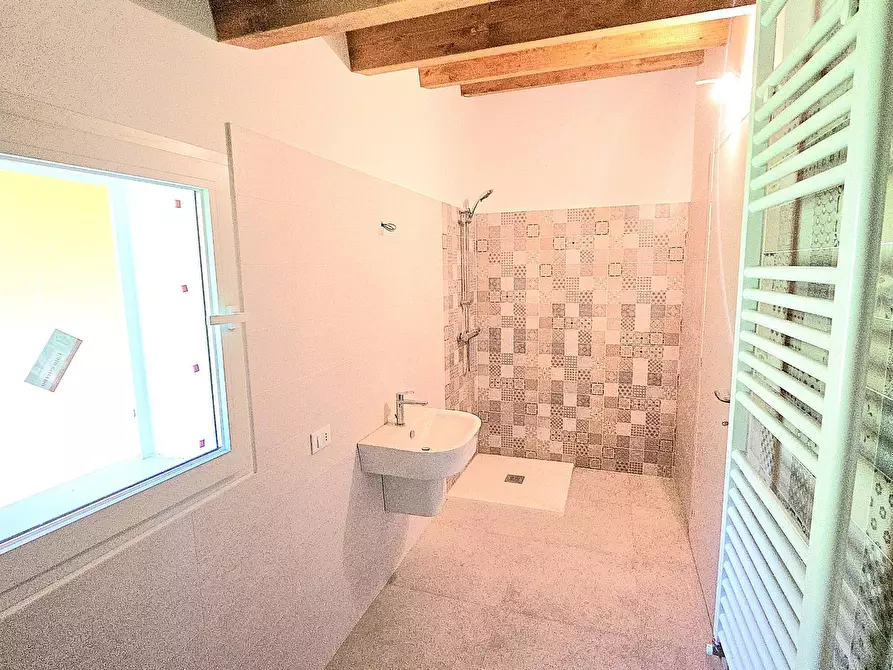 Immagine 14 di Appartamento in vendita  in Piano Grande a Ancarano