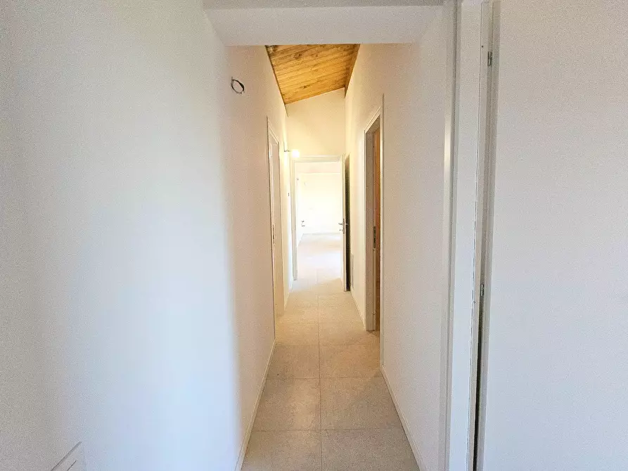 Immagine 17 di Appartamento in vendita  in Piano Grande a Ancarano